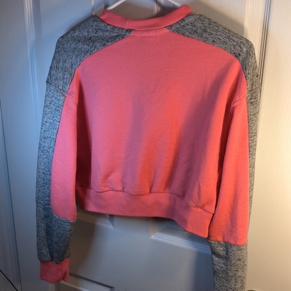 Medium Pink Victoria Secret crop sweater - Picture 8 of 16
